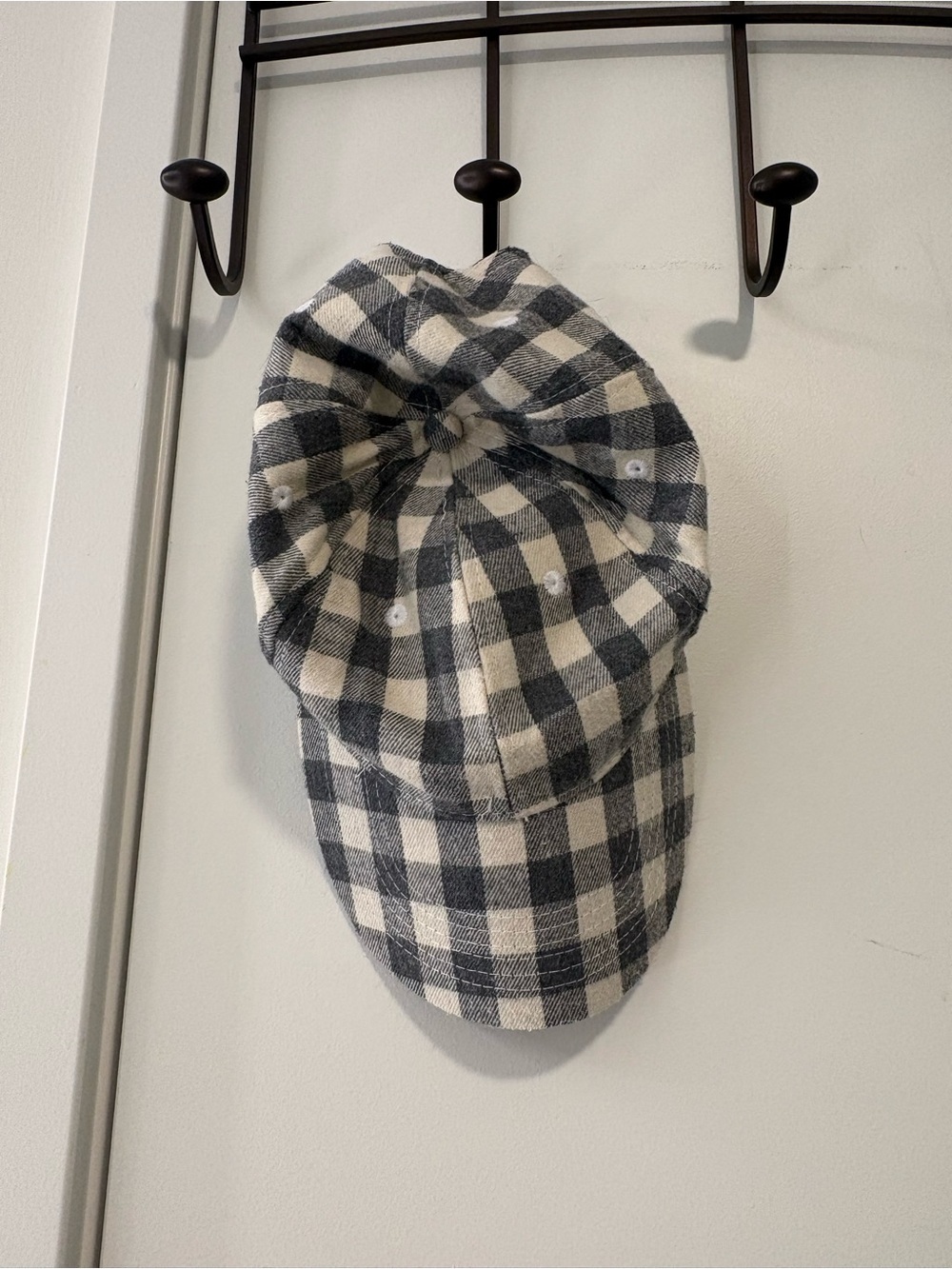 Cocus Pocus Plaid Hat in Black & Cream